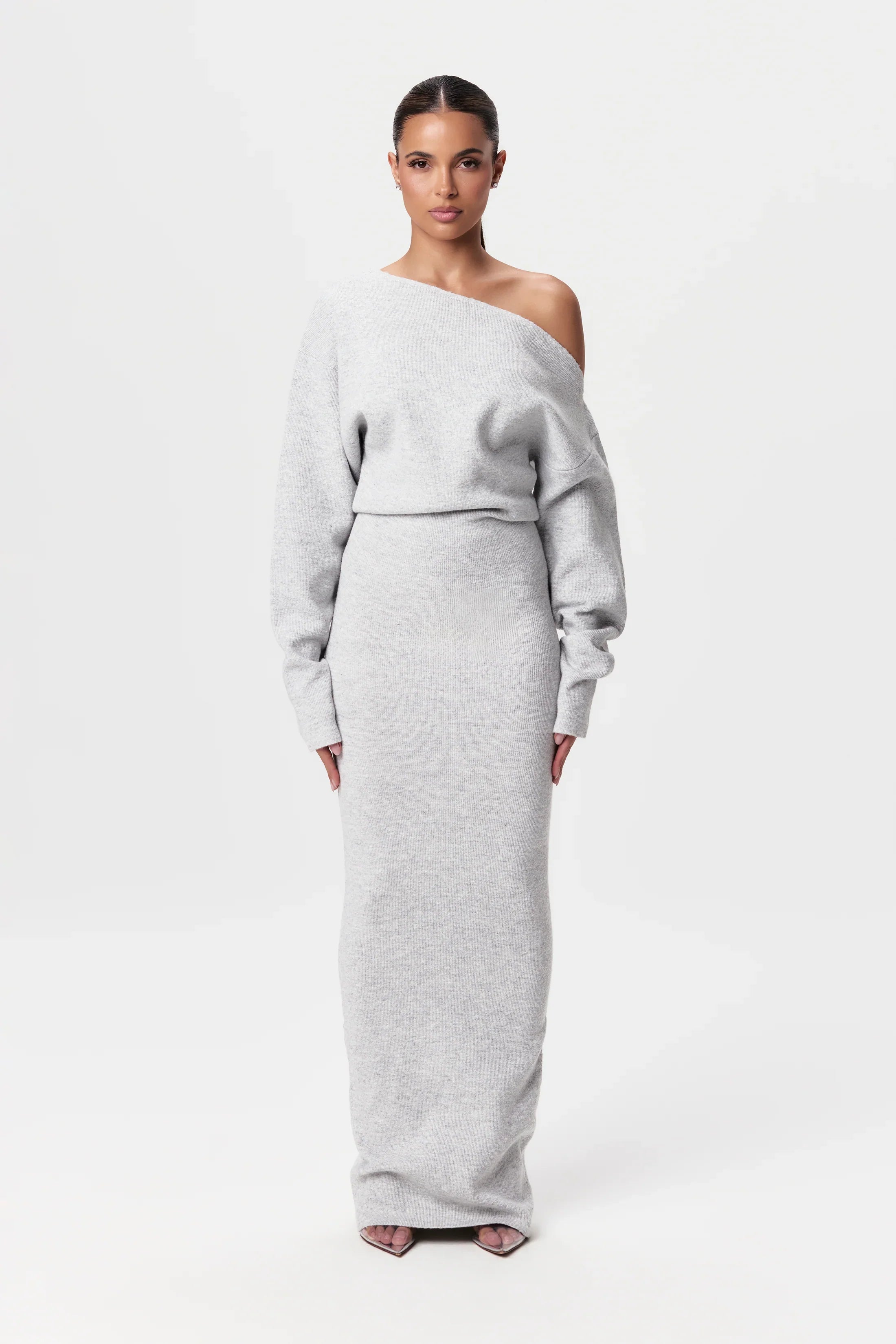 Benelux-Fashion | Elegante Off-Shoulder Maxi Jurk – Luxe Gebreid Design