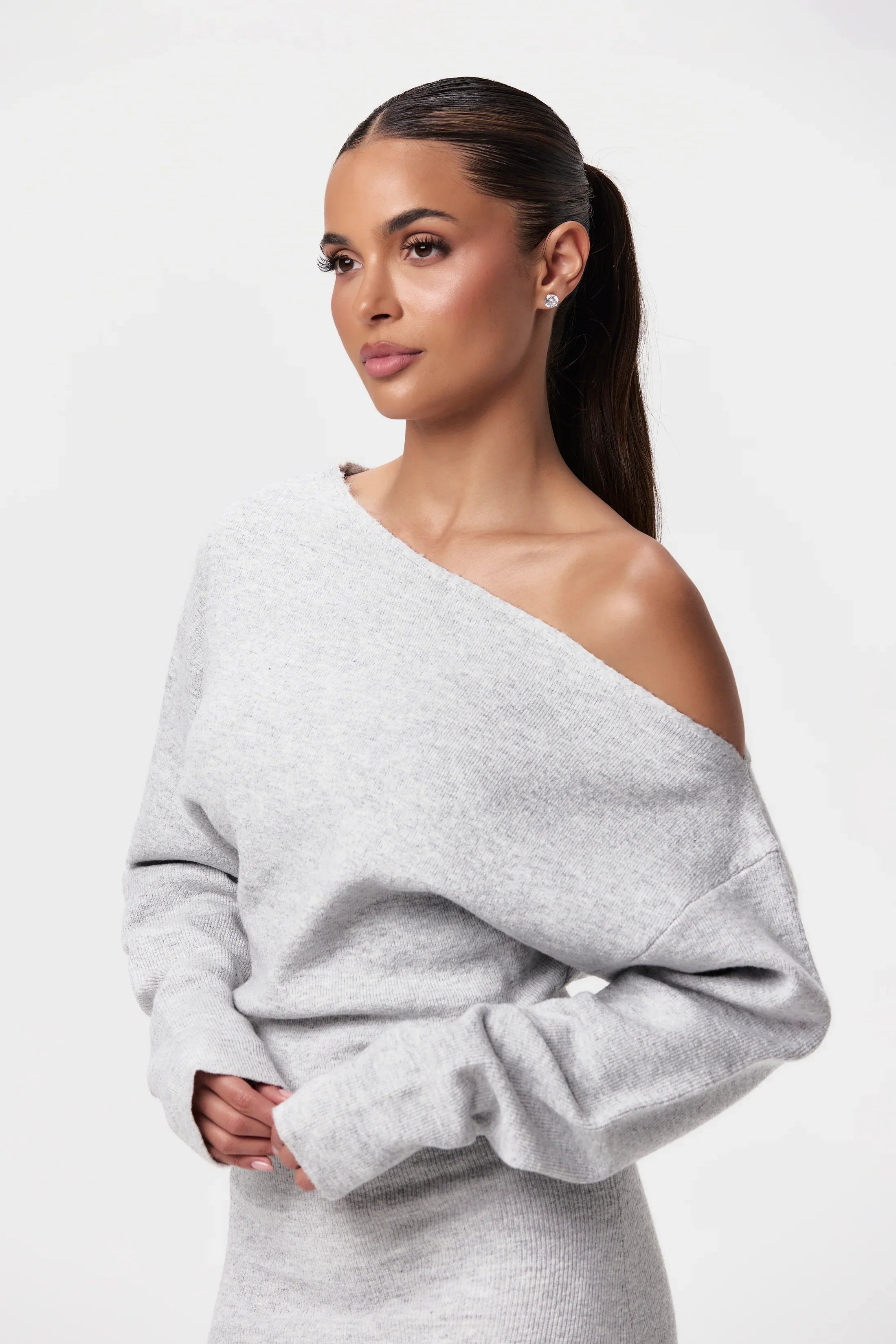 Benelux-Fashion | Elegante Off-Shoulder Maxi Jurk – Luxe Gebreid Design