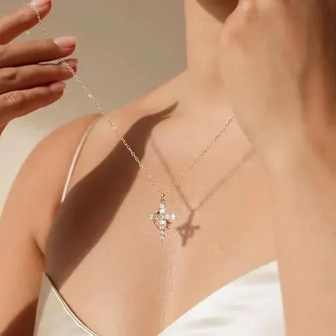 Ava | Luxe Gouden Ketting met Zirkonia Kruis ✨
